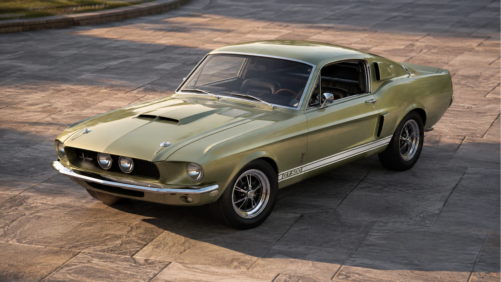 ShelbyGT5001967 — кузов в отдельном верхнем ракурсе