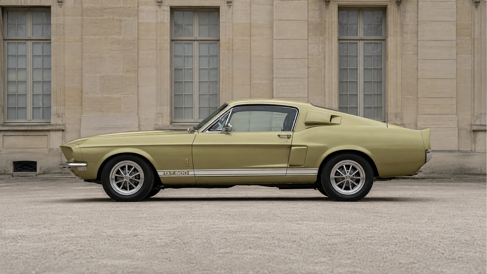 ShelbyGT5001967 — полный профиль кузова