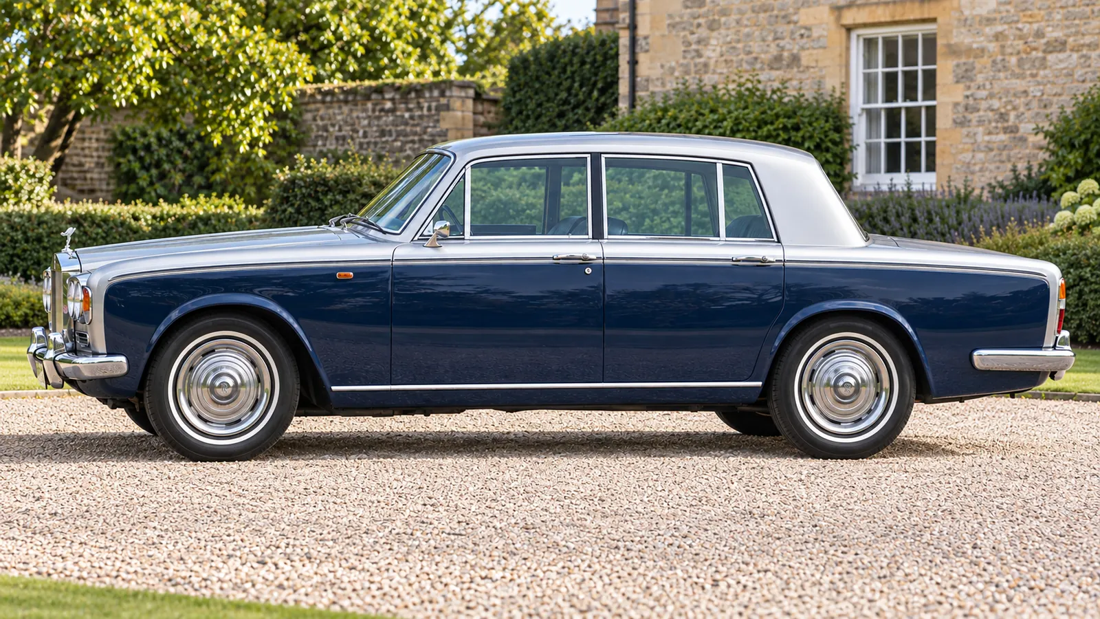 Rolls-Royce Silver Shadow 1967 года, боковой вид