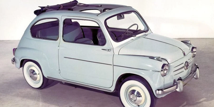 Fiat 600 с мягким сдвижным верхом