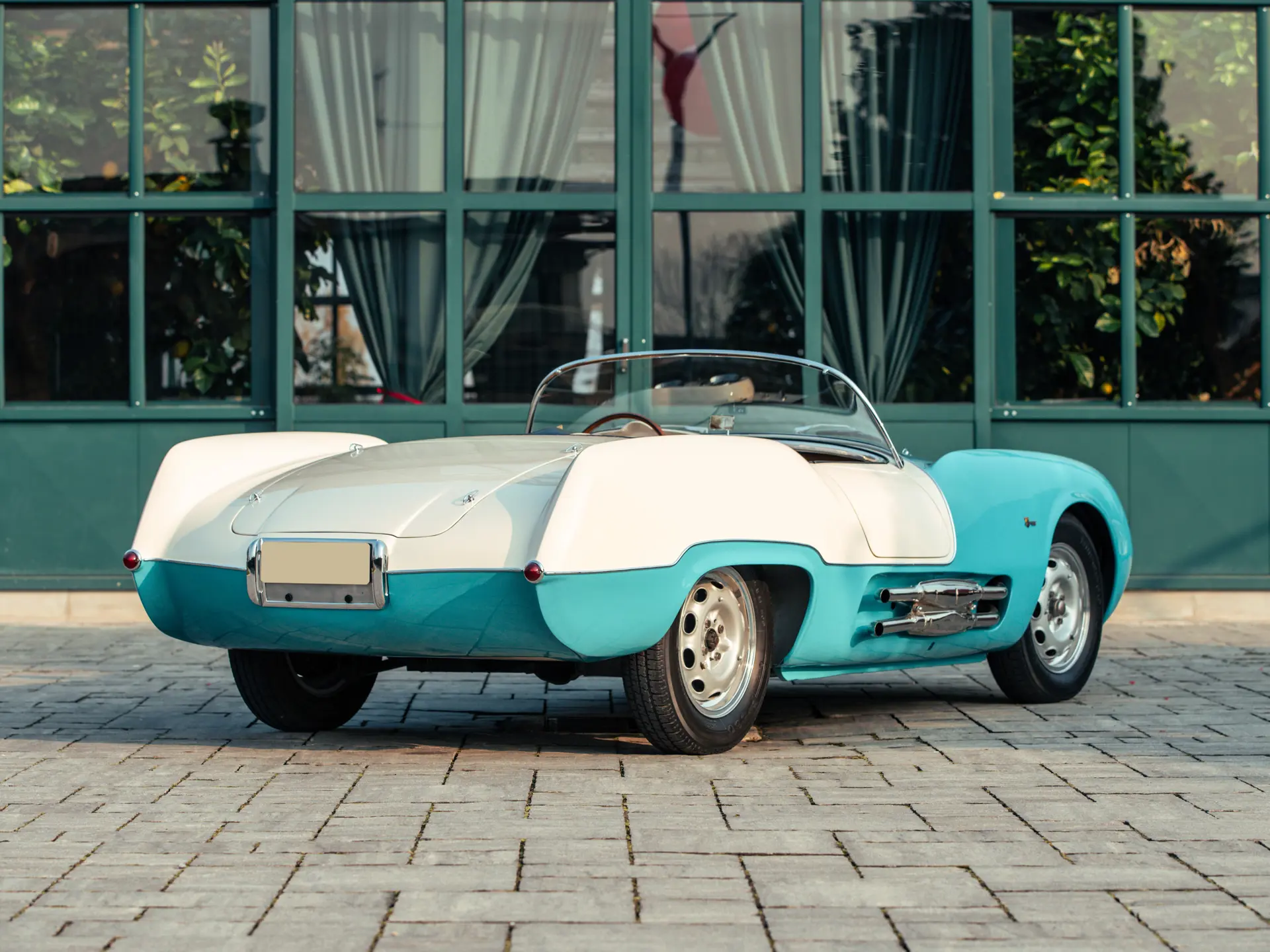Историческая фотография автомобиля